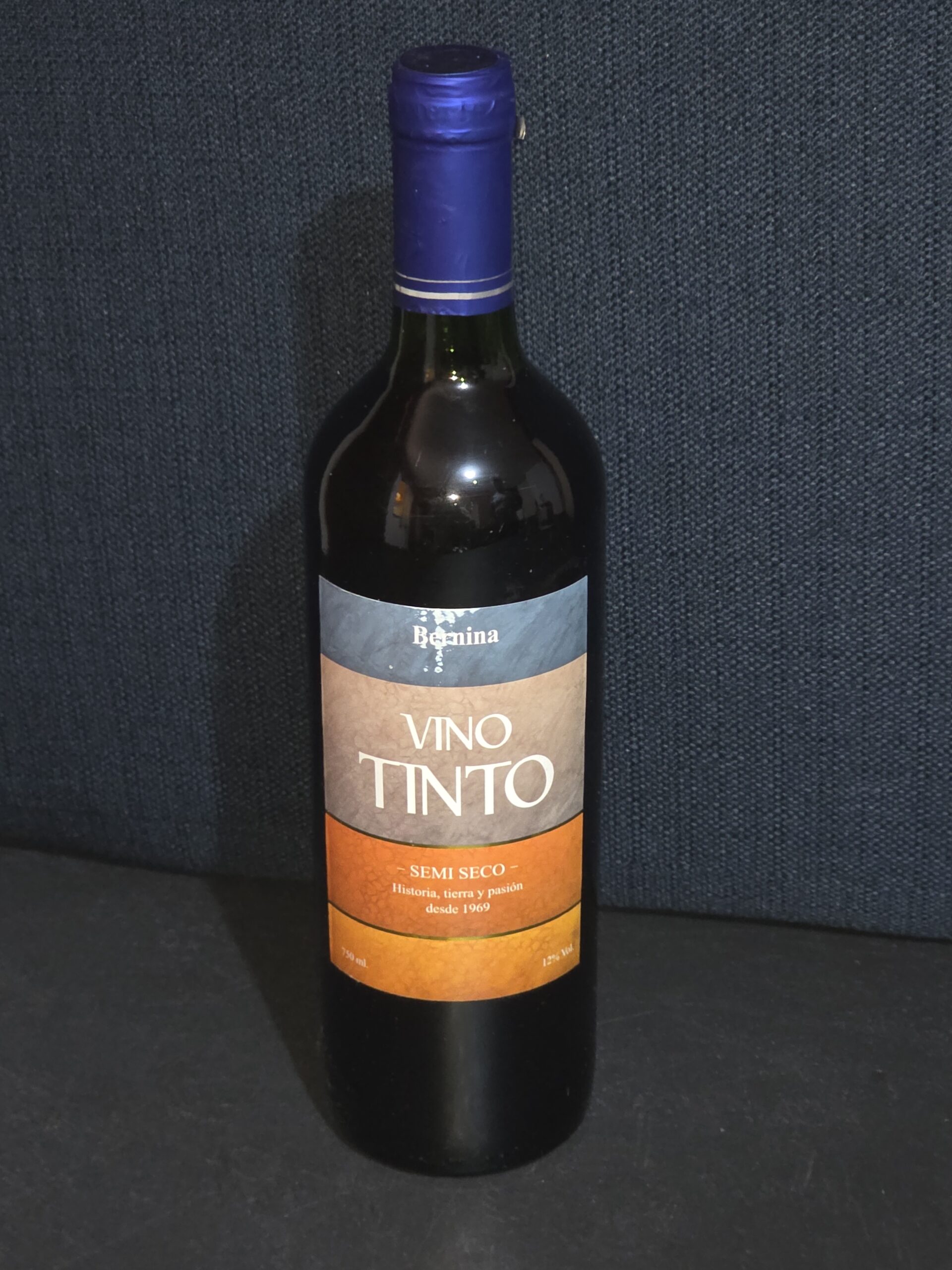 VINO TINTO SEMI SECO BERNINA X 750 ML