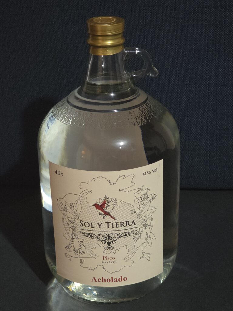 PISCO SOL Y TIERRA ACHOLADO X 4LTS